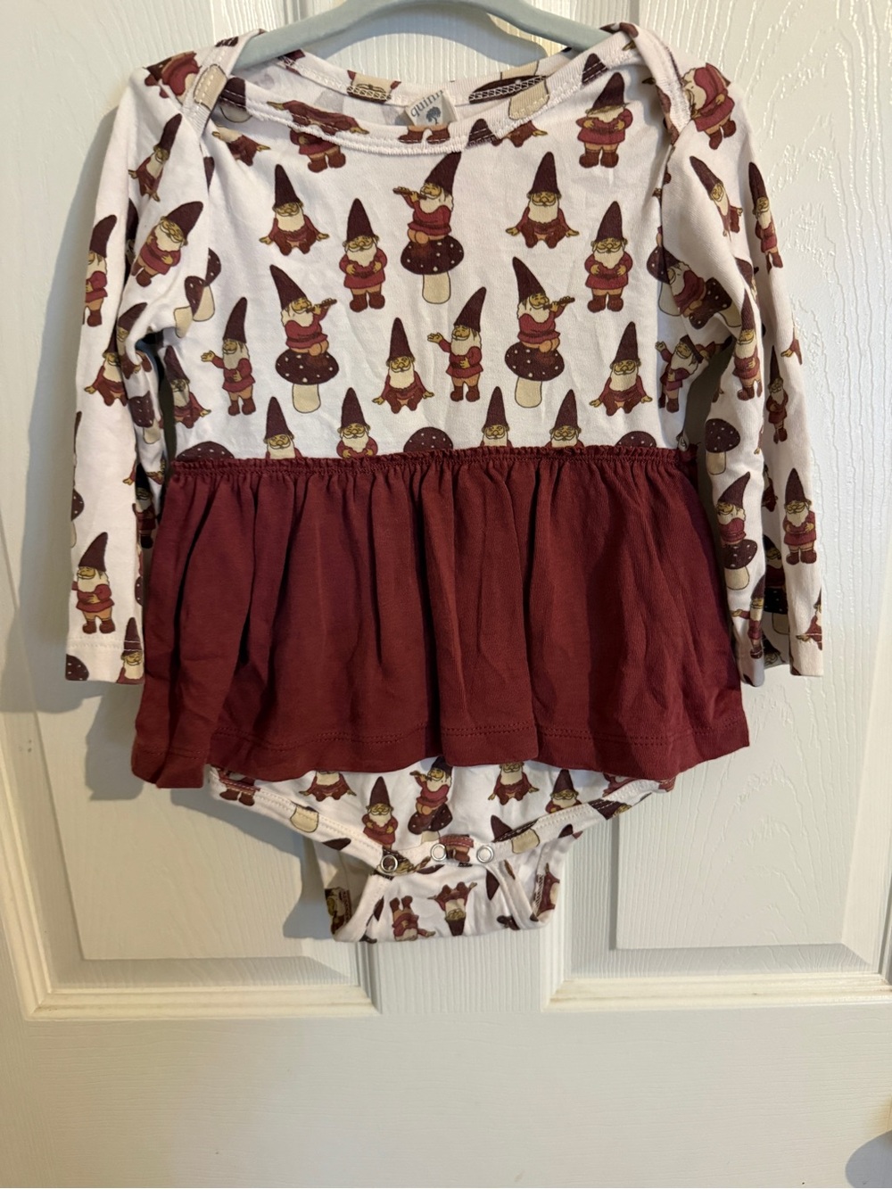 Kate Quinn- Gnome Print Long Sleeve Skirted Bodysuit - Cream & Burgundy 18/24mos